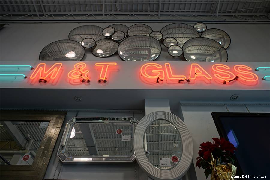M & T Glass