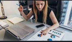 Financial analyst required